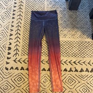 Sol & Mane leggings Sz S ombré Purple to Orange